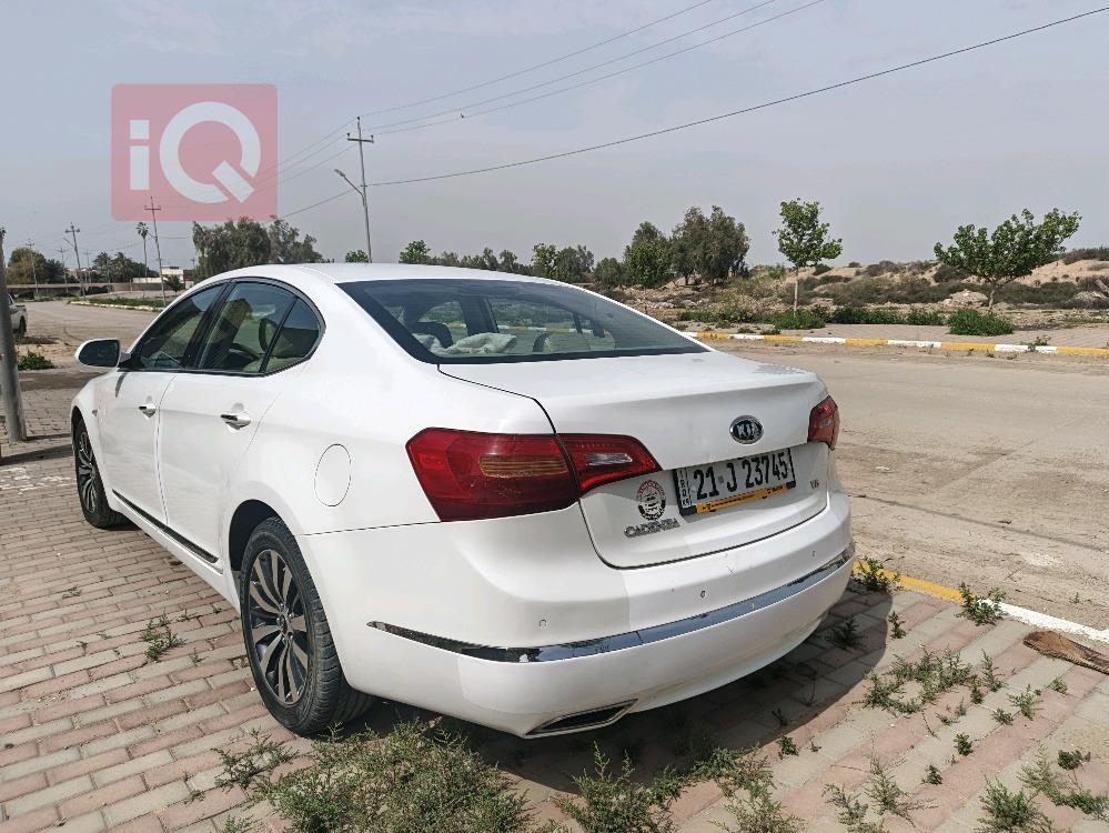 كيا كادينزا